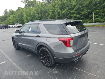 2021 Ford Explorer ST – miniatura 6