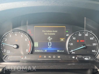 2021 Ford Explorer XLT – miniatura 12