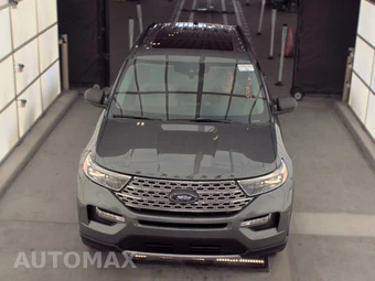 2021 Ford Explorer XLT – miniatura 2