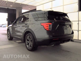 2021 Ford Explorer XLT – miniatura 6