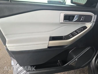 2021 Ford Explorer XLT – miniatura 9