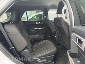 2021 Ford Explorer XLT - miniatura 17