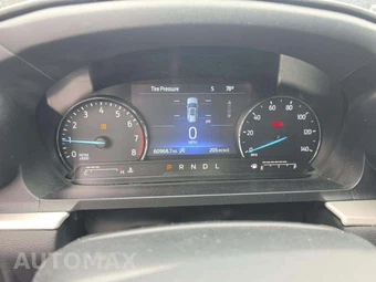 2021 Ford Explorer XLT - miniatura 9