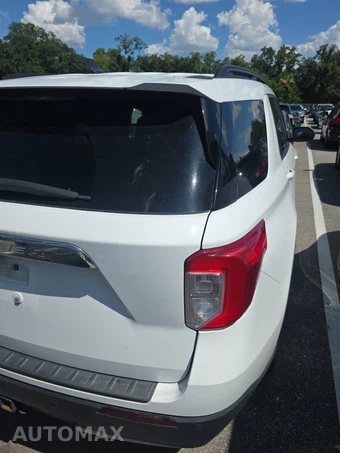 2021 Ford Explorer XLT – miniatura 4