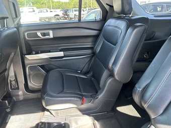 2021 Ford Explorer XLT - miniatura 42