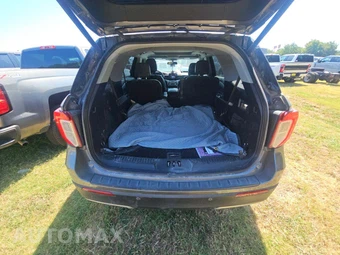 2021 Ford Explorer XLT - miniatura 15