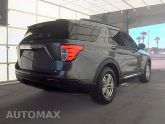 2021 Ford Explorer XLT - miniatura 4