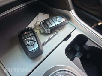 2021 Ford Explorer XLT - miniatura 8