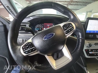 2021 Ford Explorer XLT - miniatura 10