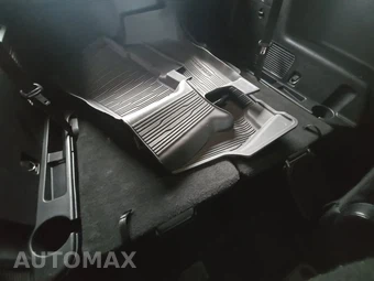 2021 Ford Explorer XLT - miniatura 14
