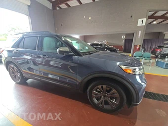 2021 Ford Explorer XLT - miniatura 3