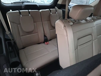 2021 Ford Explorer XLT - miniatura 14