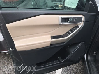 2021 Ford Explorer XLT - miniatura 9