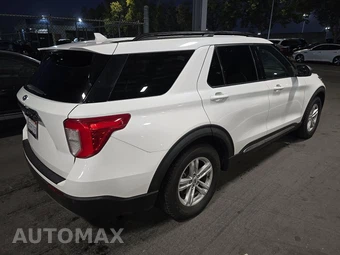 2021 Ford Explorer XLT - miniatura 4