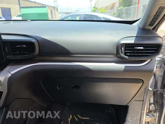 2021 Ford Explorer XLT – miniatura 20