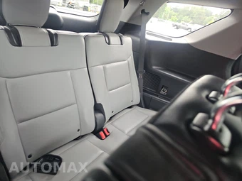 2021 Ford Explorer XLT – miniatura 14