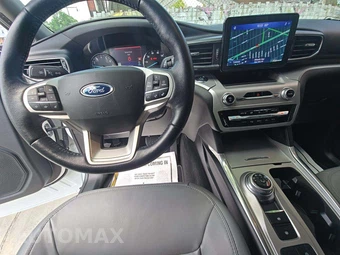 2021 Ford Explorer XLT - miniatura 10