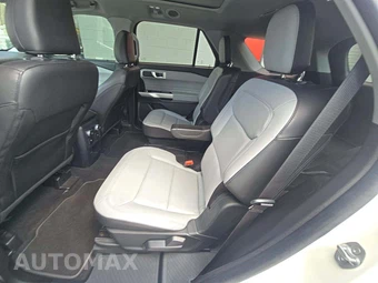 2021 Ford Explorer XLT - miniatura 13