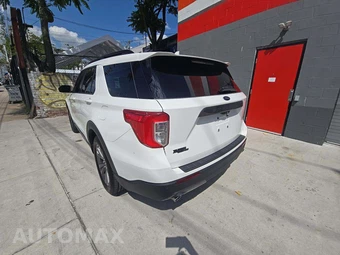 2021 Ford Explorer XLT - miniatura 2