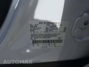 2021 Ford Explorer XLT - miniatura 2