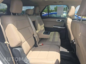 2021 Ford Explorer XLT – miniatura 17