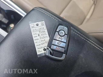 2021 Ford Explorer XLT – miniatura 8