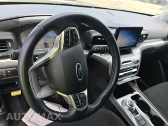 2021 Ford Explorer XLT - miniatura 11