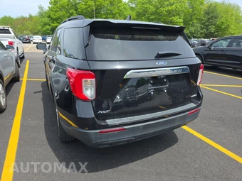 2021 Ford Explorer XLT - miniatura 6