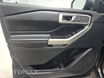 2021 Ford Explorer XLT - miniatura 9
