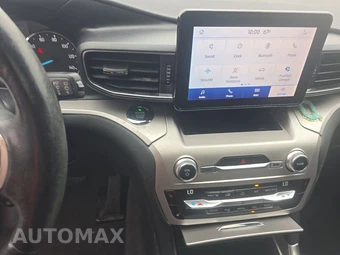 2021 Ford Explorer XLT – miniatura 11