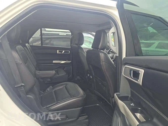2021 Ford Explorer XLT - miniatura 17