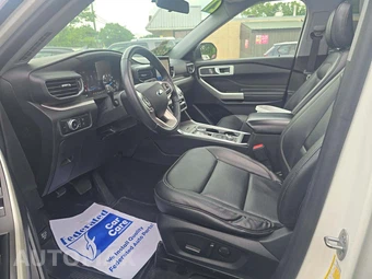 2021 Ford Explorer XLT - miniatura 6