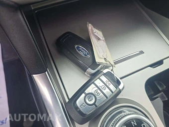 2021 Ford Explorer XLT - miniatura 8