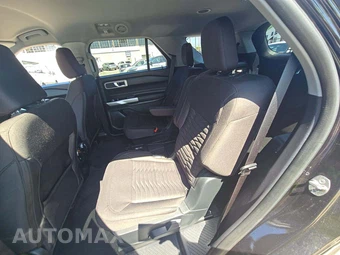 2021 Ford Explorer XLT – miniatura 13