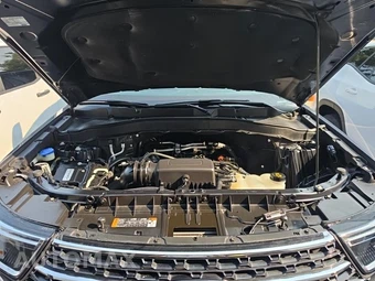 2021 Ford Explorer XLT - miniatura 18