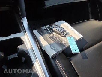 2021 Ford Explorer XLT - miniatura 26