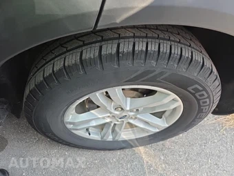 2021 Ford Explorer XLT - miniatura 11