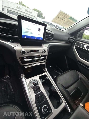 2021 Ford Explorer XLT - miniatura 10