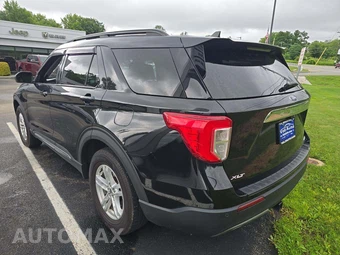 2021 Ford Explorer XLT - miniatura 2