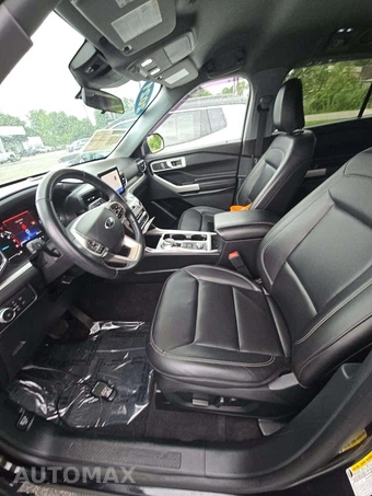 2021 Ford Explorer XLT - miniatura 6
