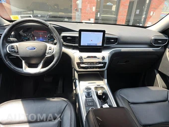 2021 Ford Explorer XLT - miniatura 14