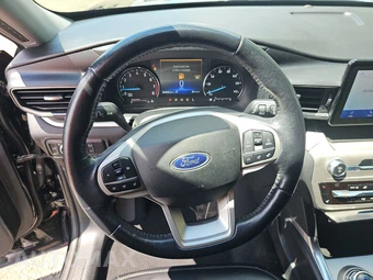 2021 Ford Explorer XLT - miniatura 10