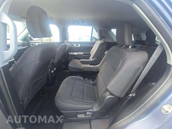 2021 Ford Explorer XLT - miniatura 13