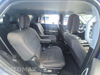 2021 Ford Explorer XLT - miniatura 17