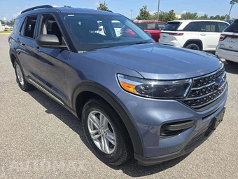 2021 Ford Explorer XLT - miniatura 4