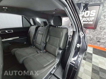 2021 Ford Explorer XLT - miniatura 10