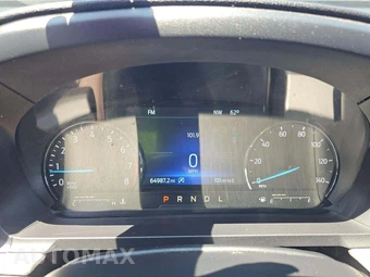 2021 Ford Explorer XLT - miniatura 9