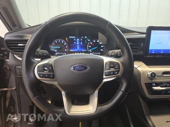 2021 Ford Explorer XLT - miniatura 10