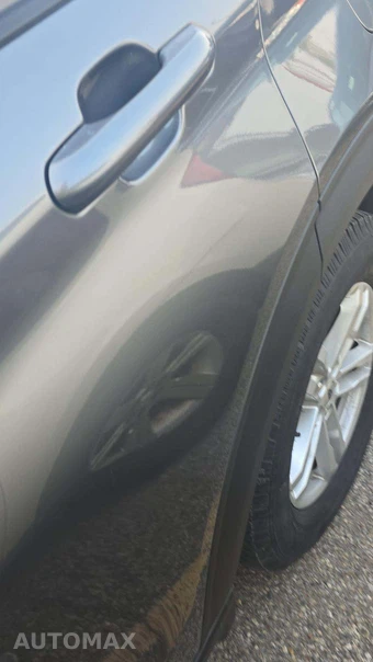 2021 Ford Explorer XLT - miniatura 20