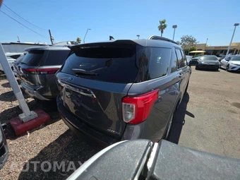 2021 Ford Explorer XLT - miniatura 3
